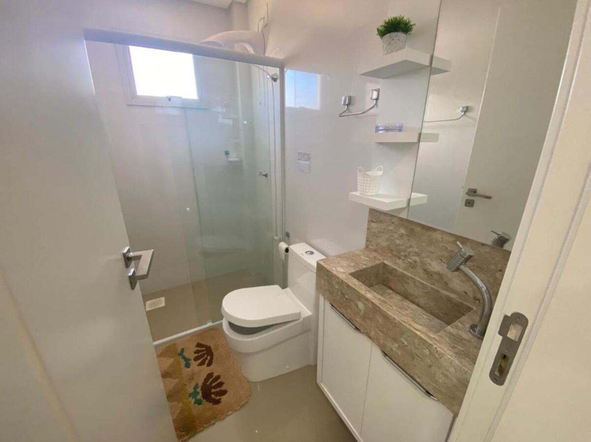 cód 138 · Apartamento de 3 dormitórios com vista para o mar