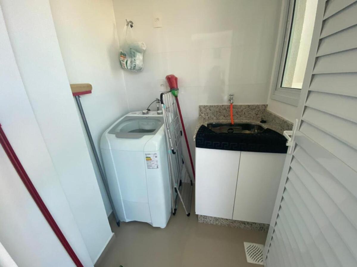 cód 138 · Apartamento de 3 dormitórios com vista para o mar