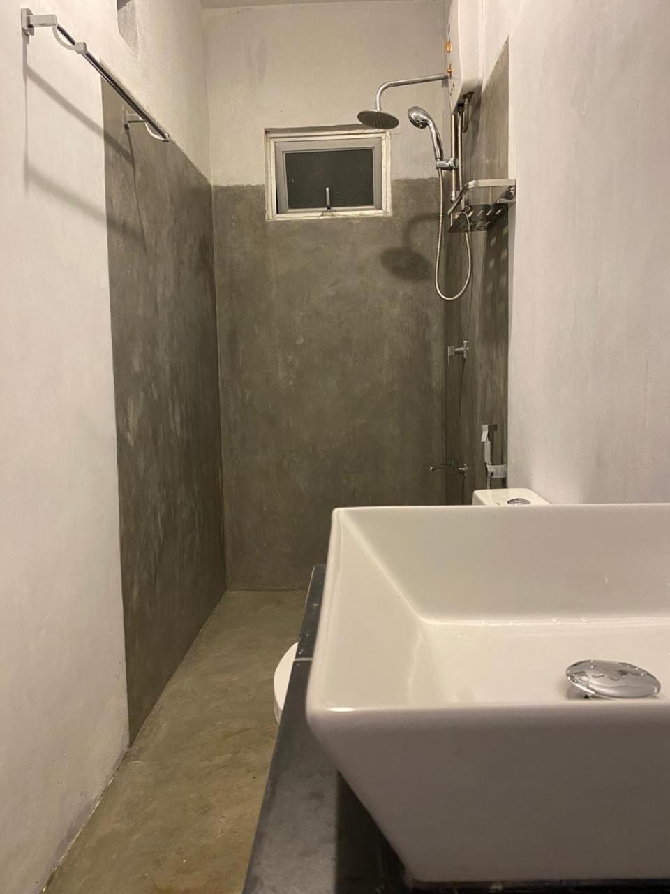 Village Green Home- Unawatuna