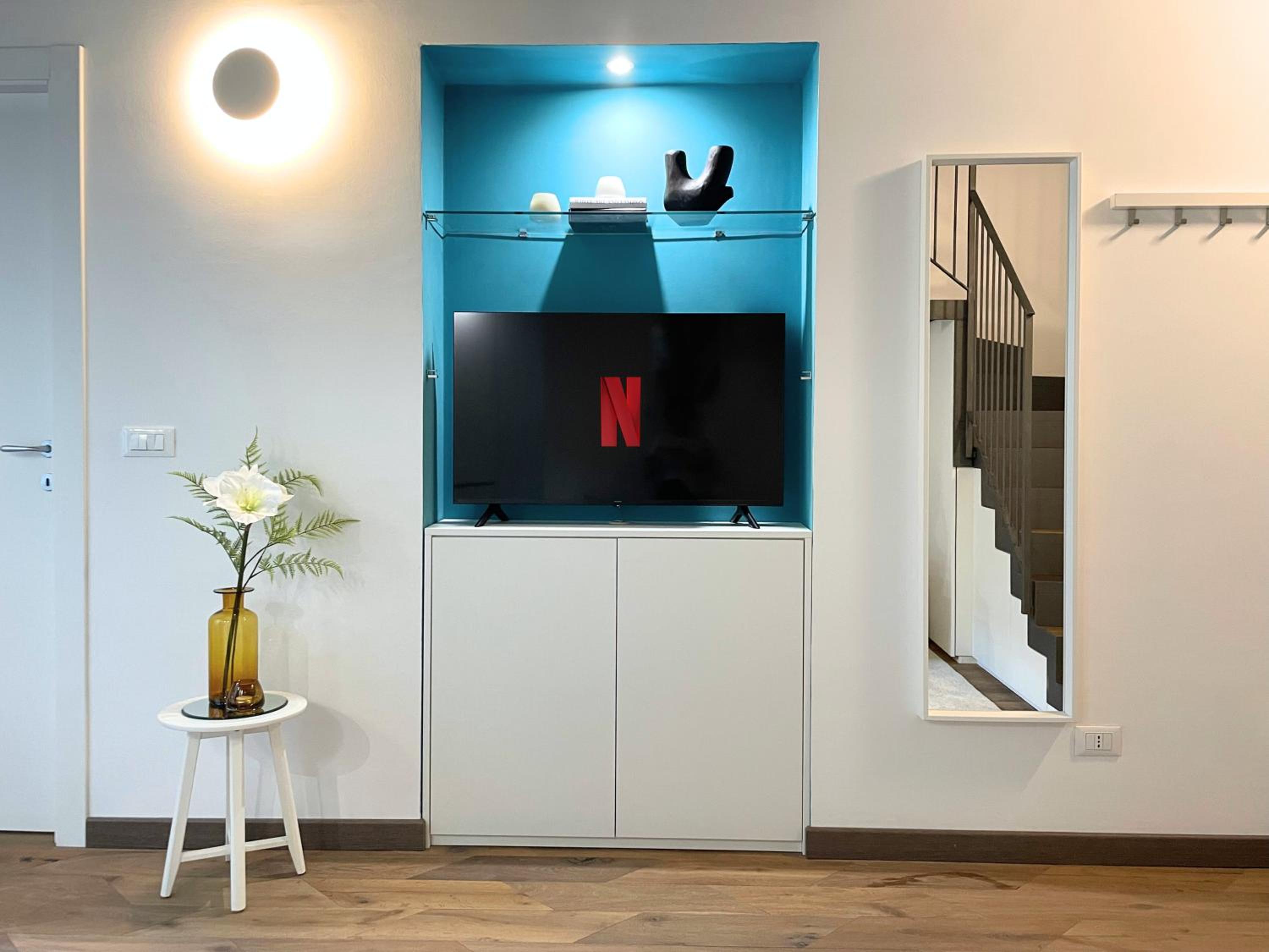 Piazza Vittorio Two-level Modern Apartment photo 2