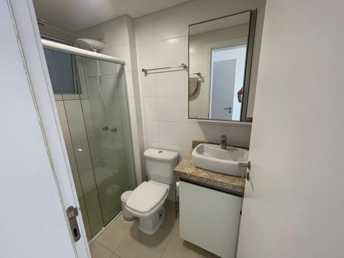 Cód 58 - Apartamento de 2 suítes com piscina.