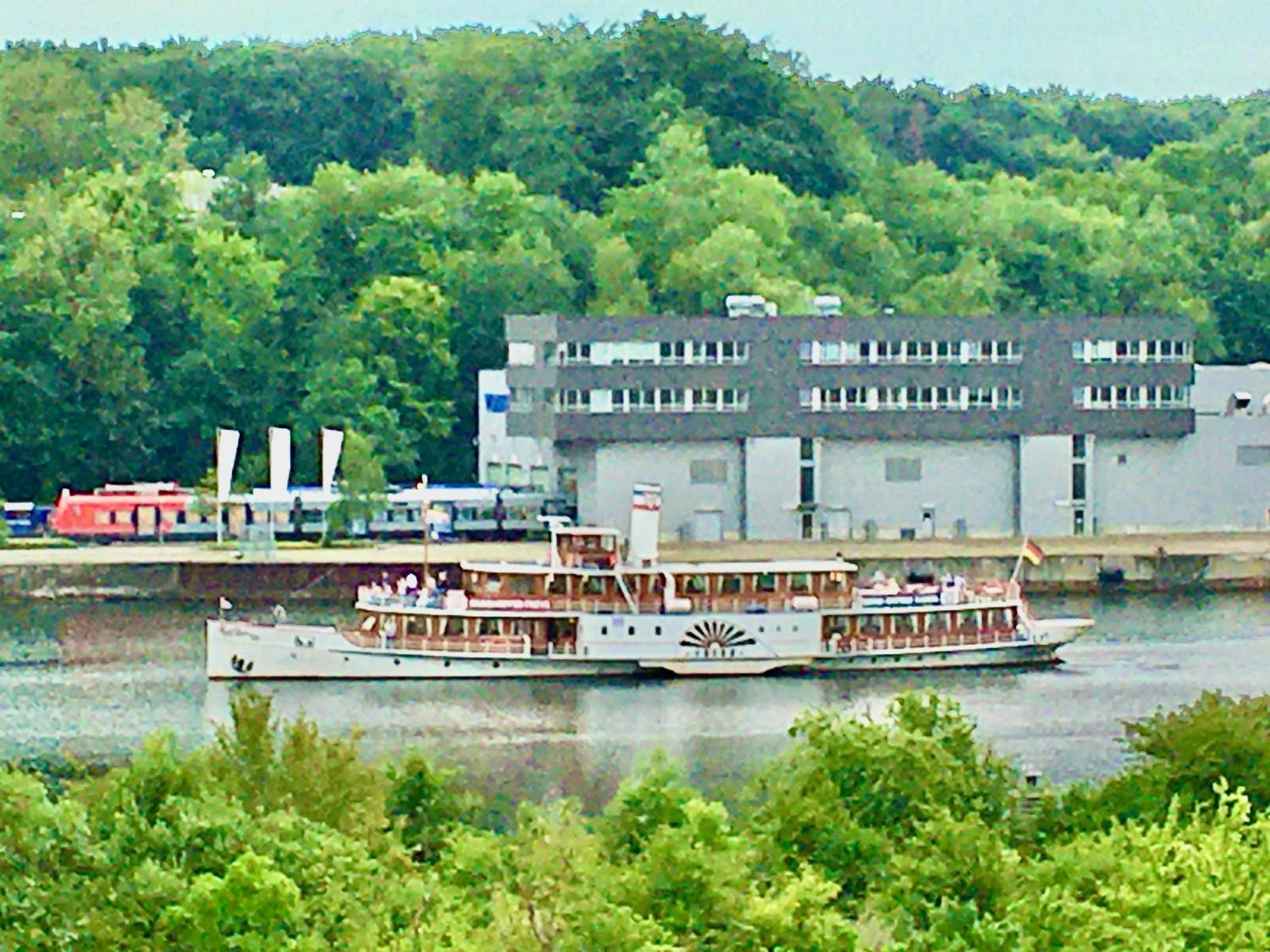 Ostseenahes Traumhaus am Kiel-Kanal in Schleswig-Holstein - Zum Ostseestrand in zehn Minuten
