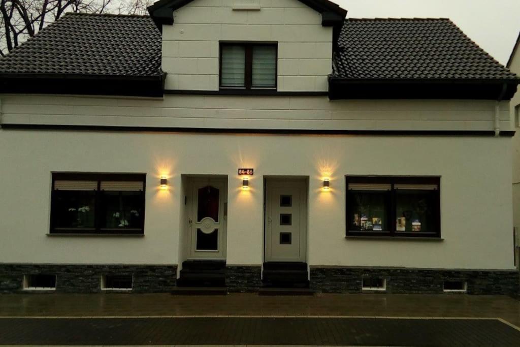 Ferienwohnung Heiligenhaus-powered by Çelik