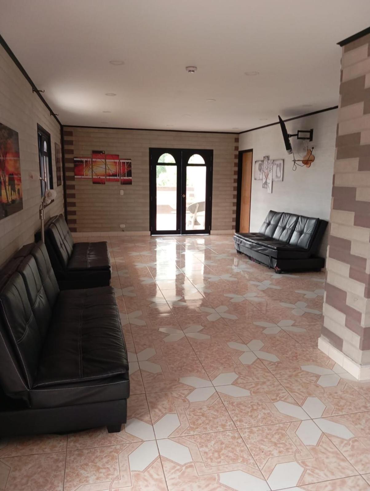 Hotel Hollywood Paradise ZF - Property Image 1