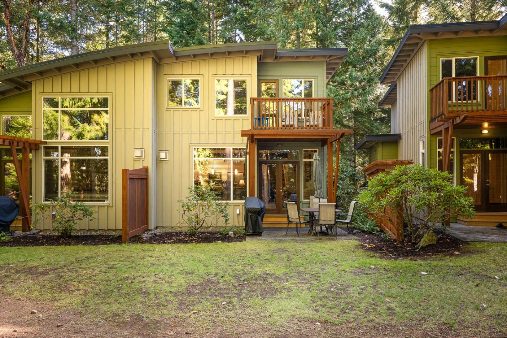 Pacific Forest Beach House