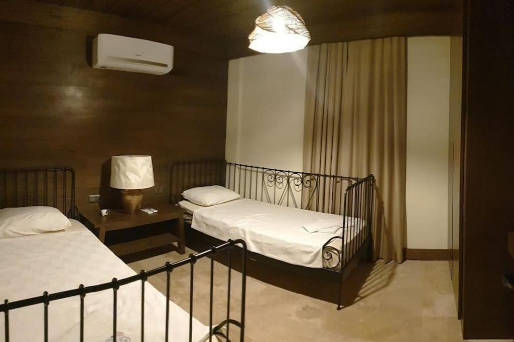 Photo 44
