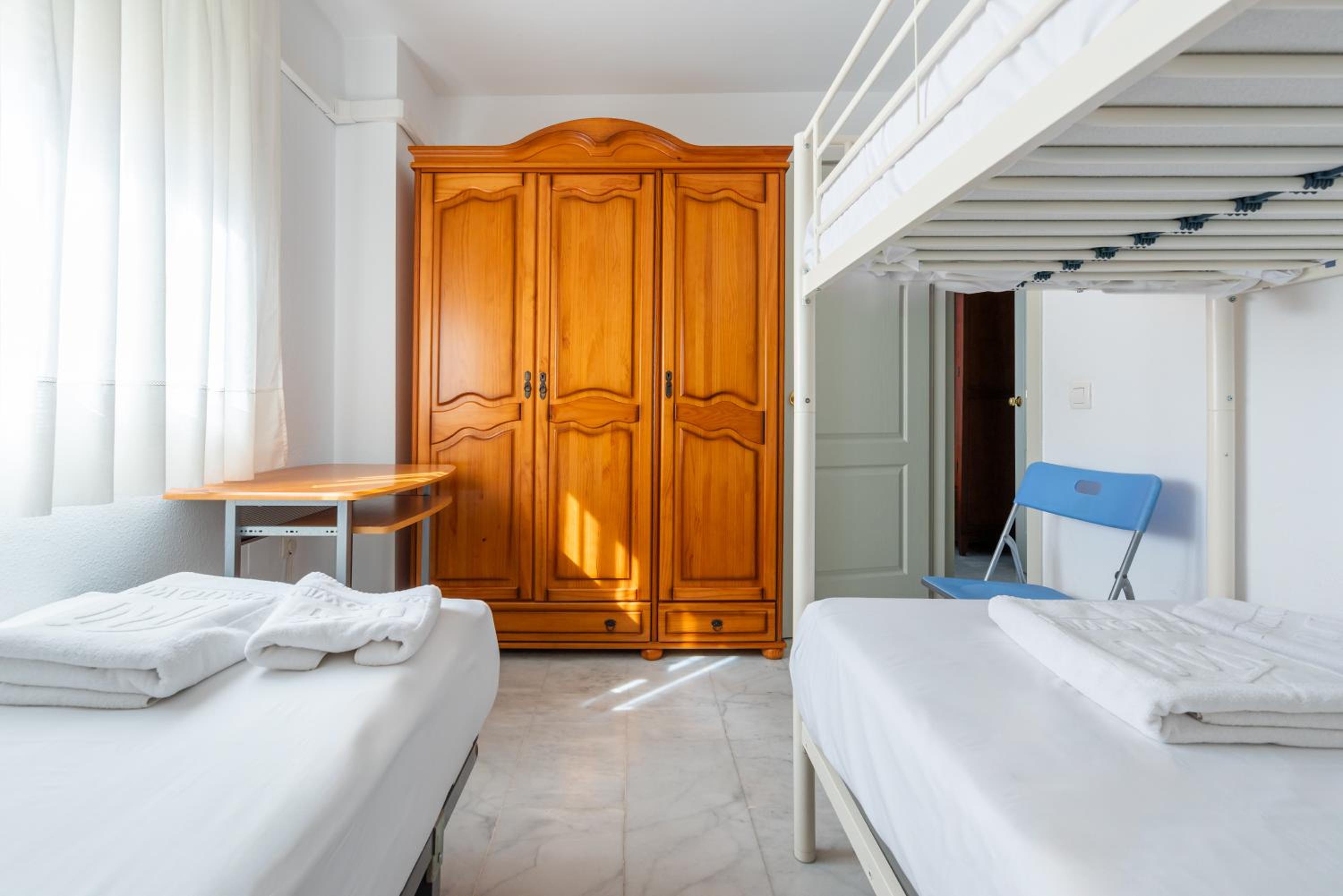 WintowinRentals Great Location, Free Parking, Cala del Moral