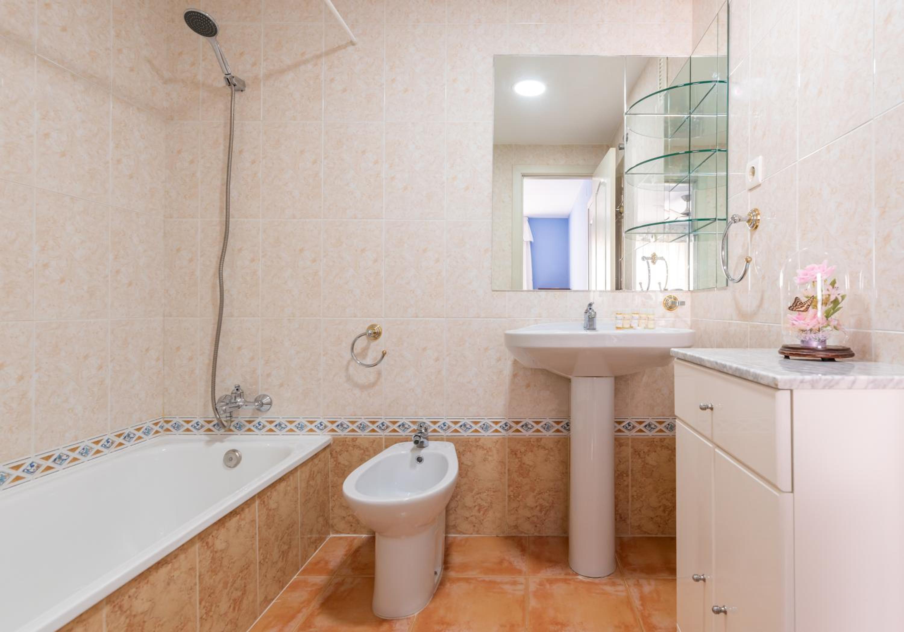 WintowinRentals Great Location, Free Parking, Cala del Moral