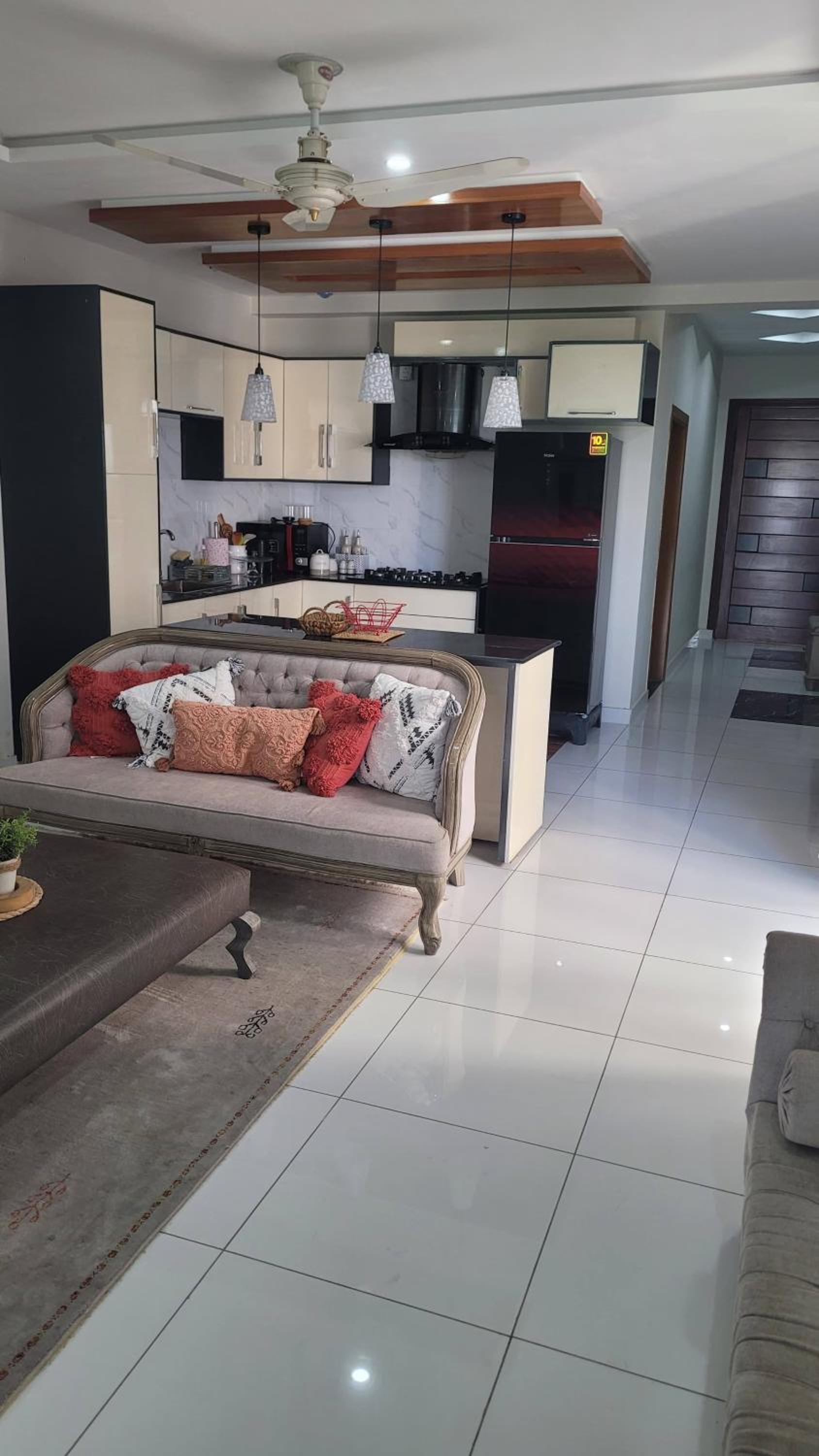 Modern Luxury 3 BHK, secure and peaceful view 3