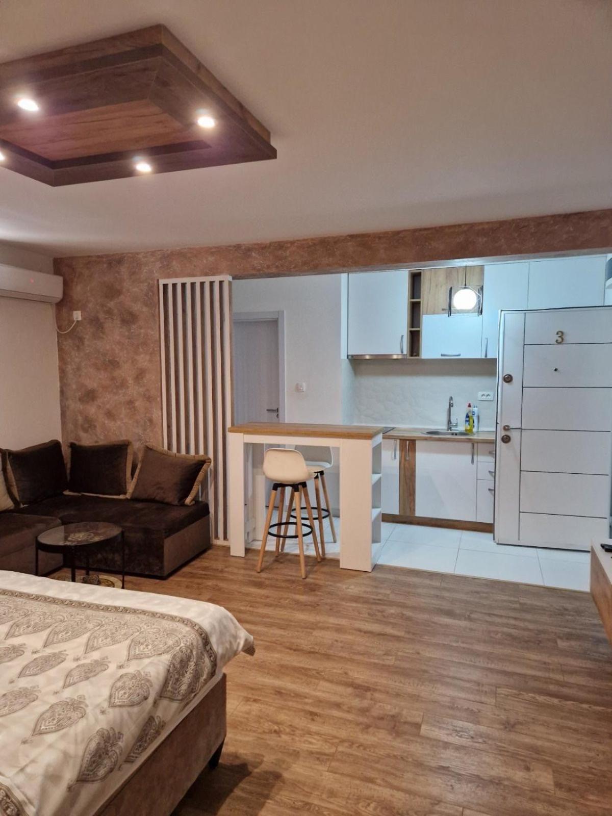 Apartmani Pejovic