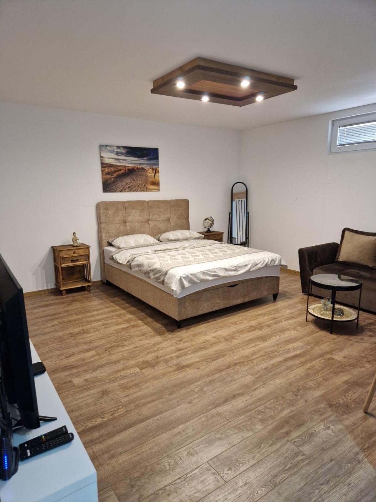Apartmani Pejovic