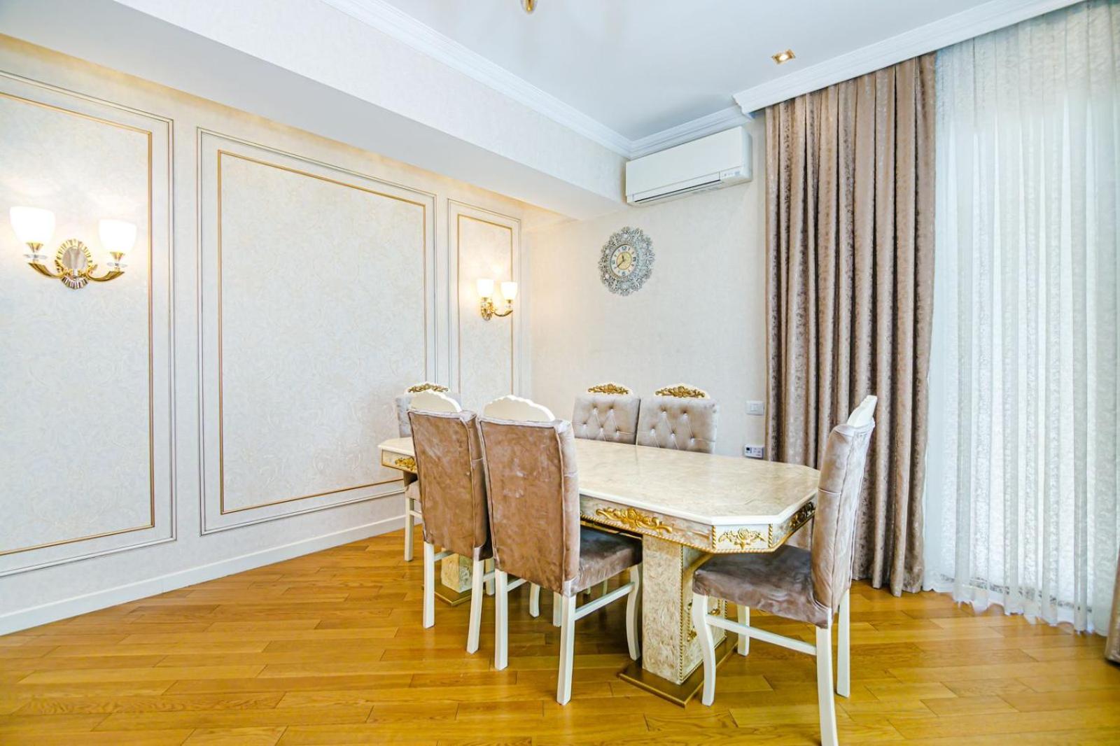 HOTEL APARTMENT ViP PARK AZURE RESIDENCE