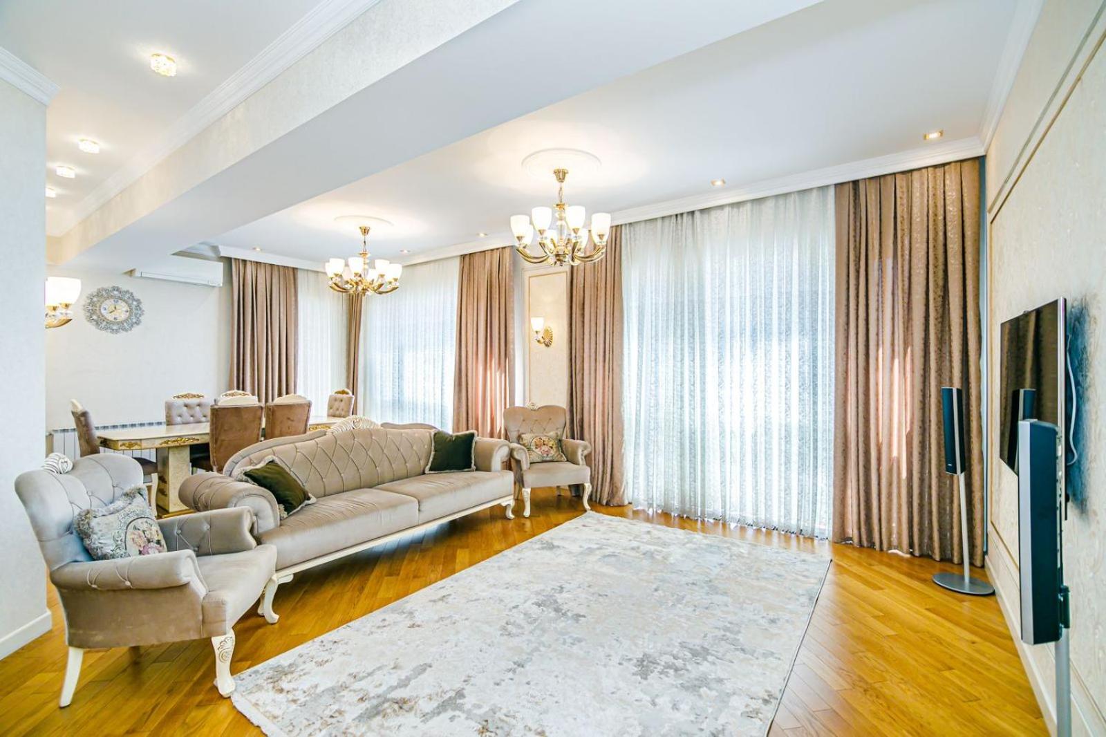 HOTEL APARTMENT ViP PARK AZURE RESIDENCE
