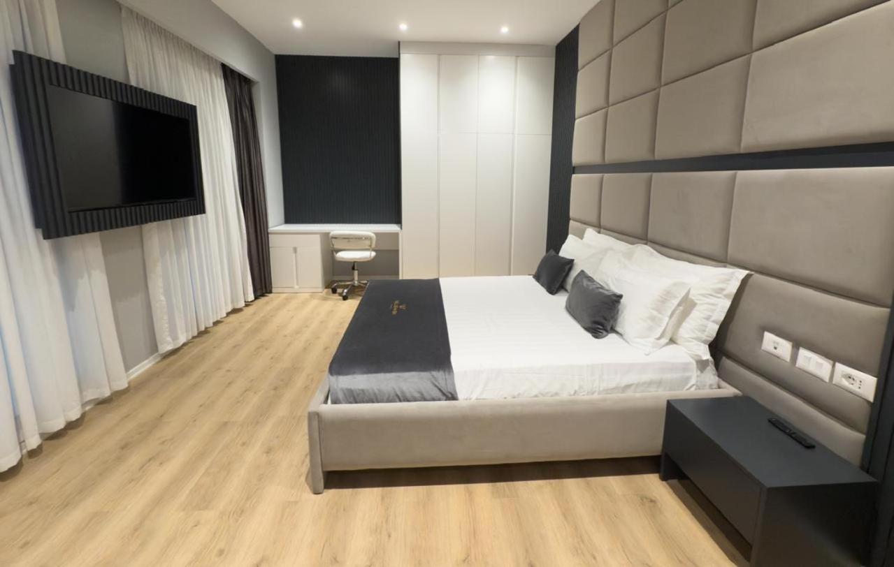 The Luxe Haven B12