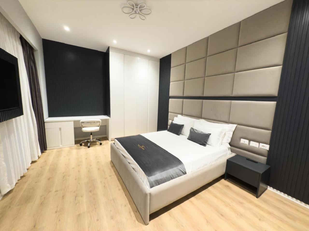 The Luxe Haven B12