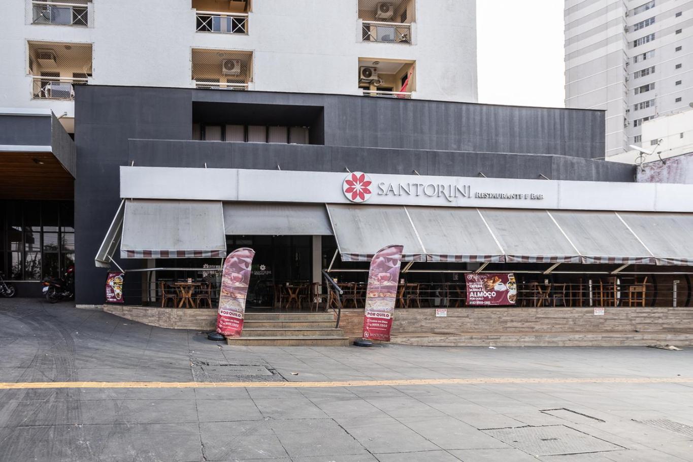 Apart hotel com Wi Fi bem localizado com piscina