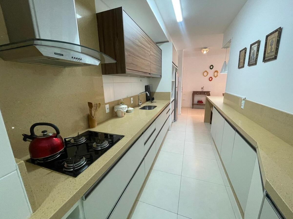 Cód 58 - Apartamento de 2 suítes com piscina.
