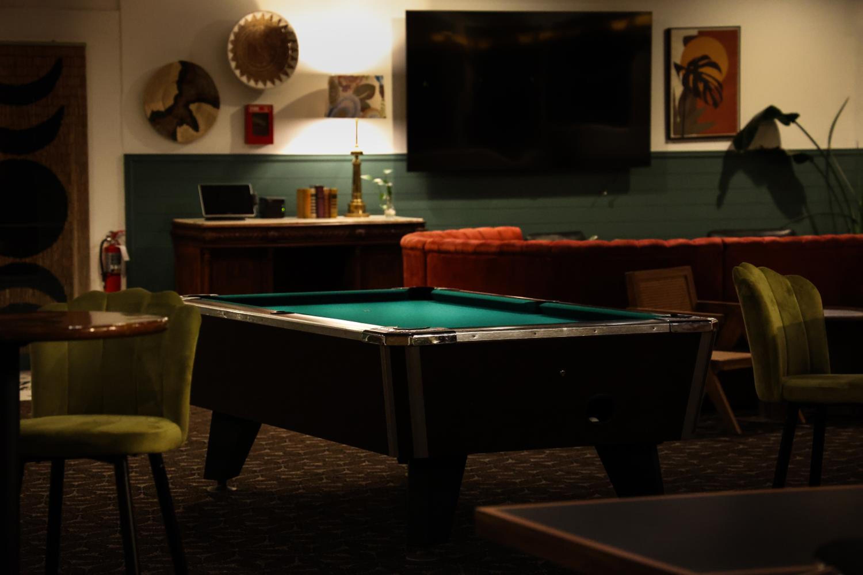 activities & amenities