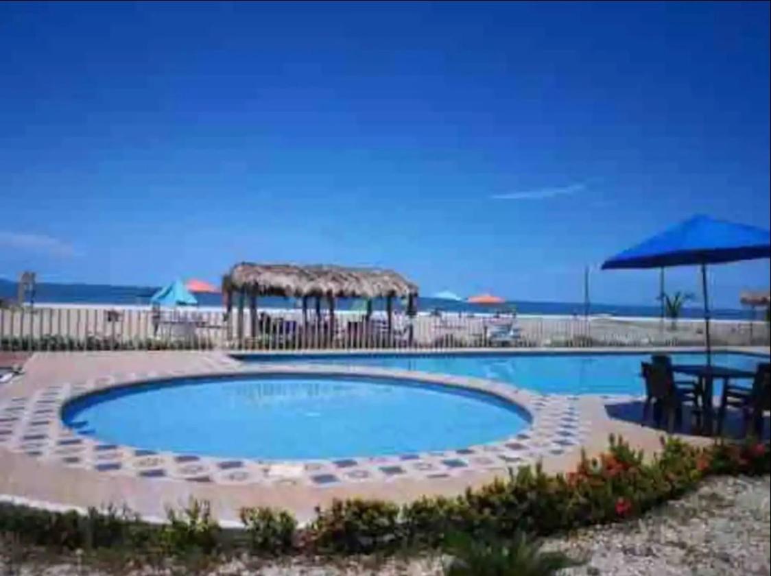 CASA DE PLAYA salida al Mar