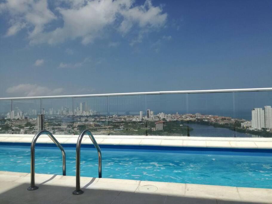 Excelente vista, cerca a la playa y a sitios turisticos