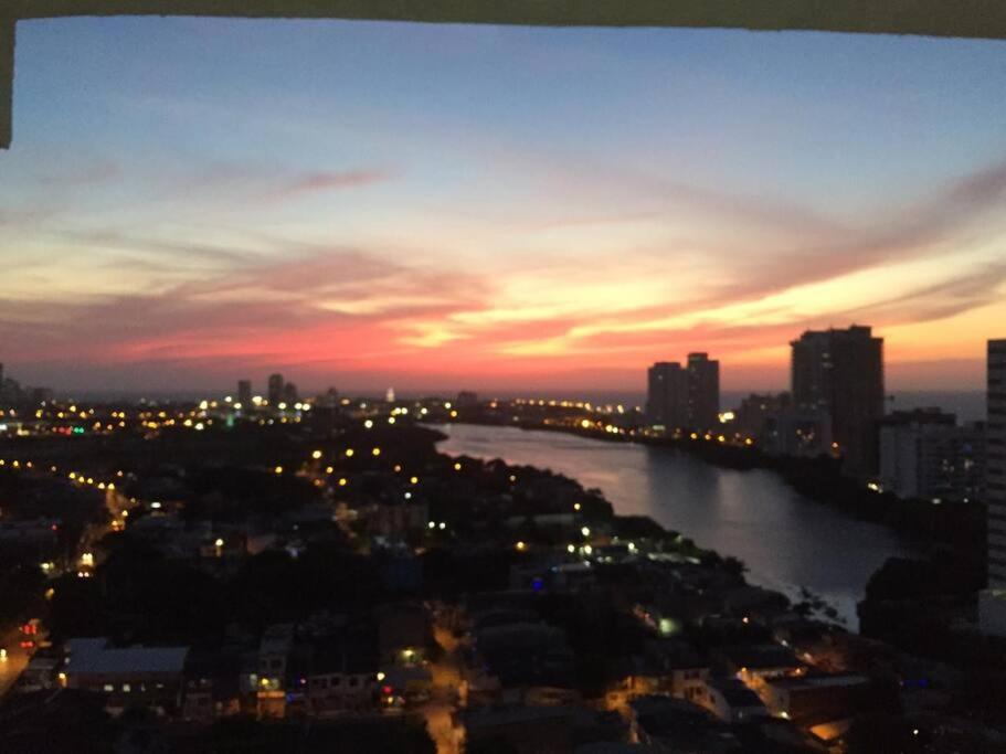 Excelente vista, cerca a la playa y a sitios turisticos