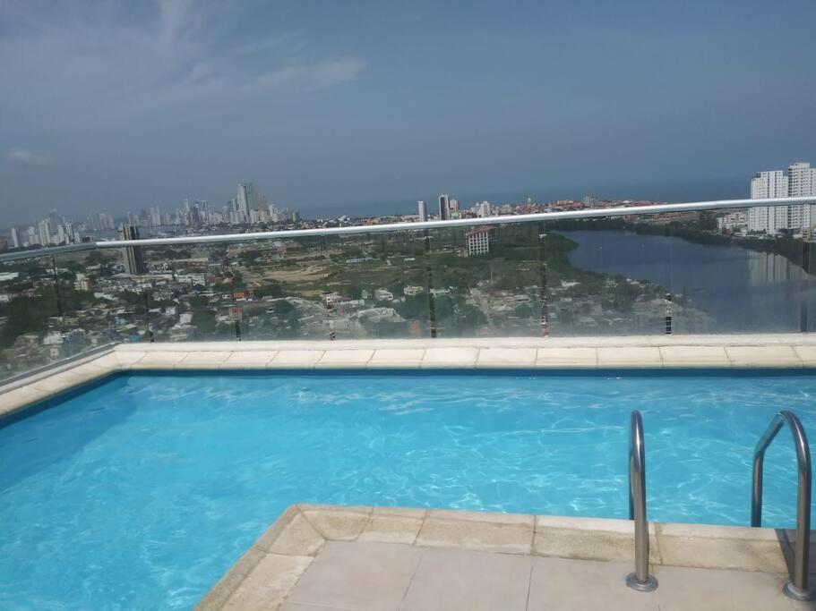 Excelente vista, cerca a la playa y a sitios turisticos