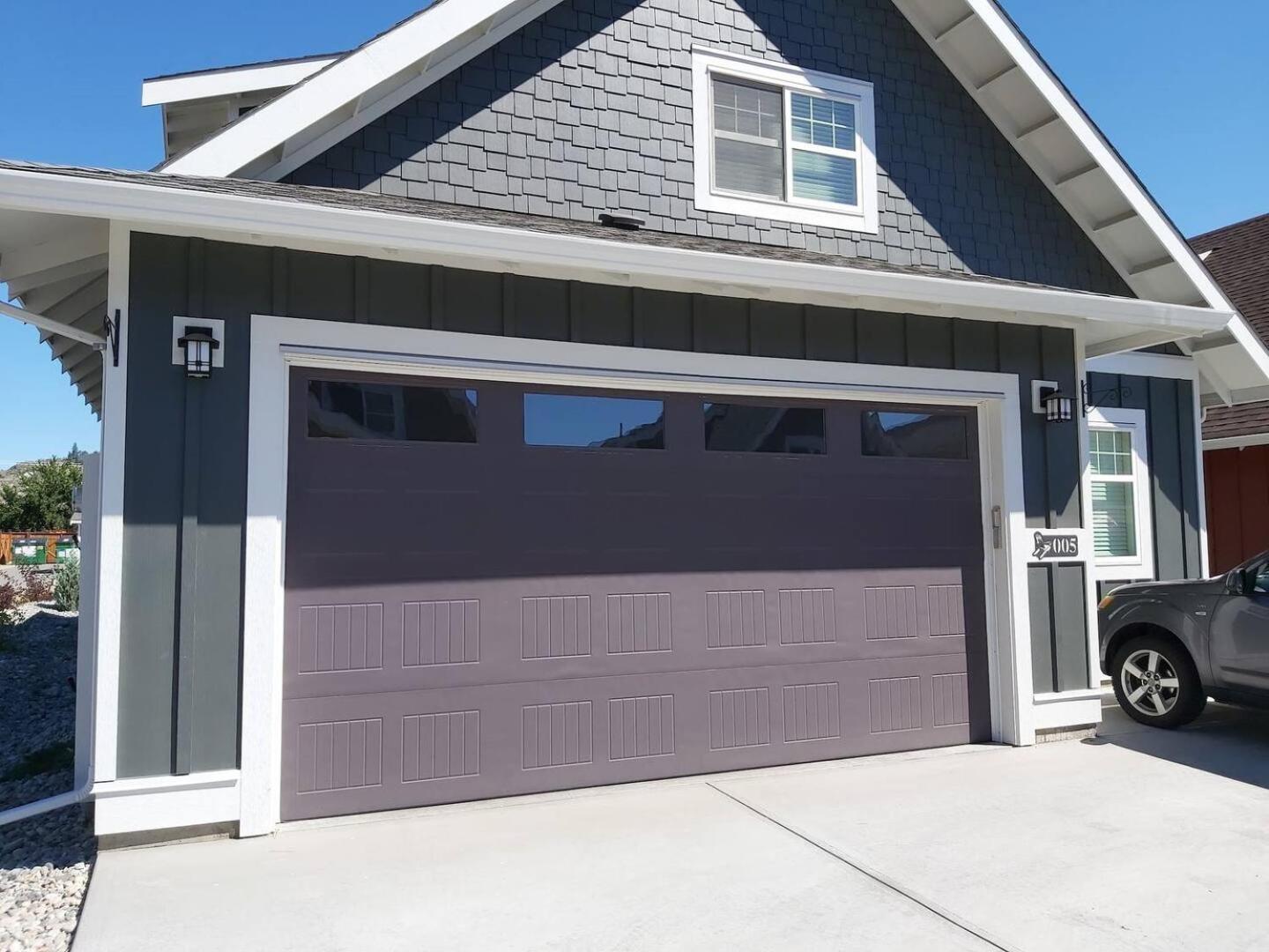 2 King Bedrooms - Walking Distance To Pools