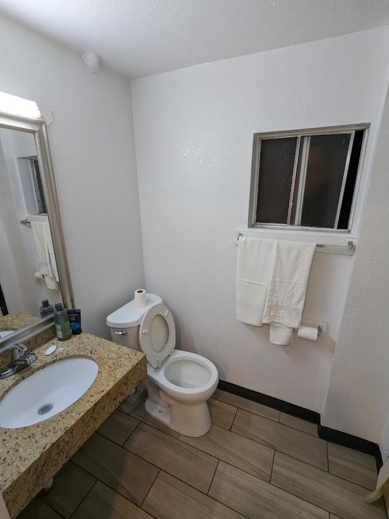 Ace Budget Motel
