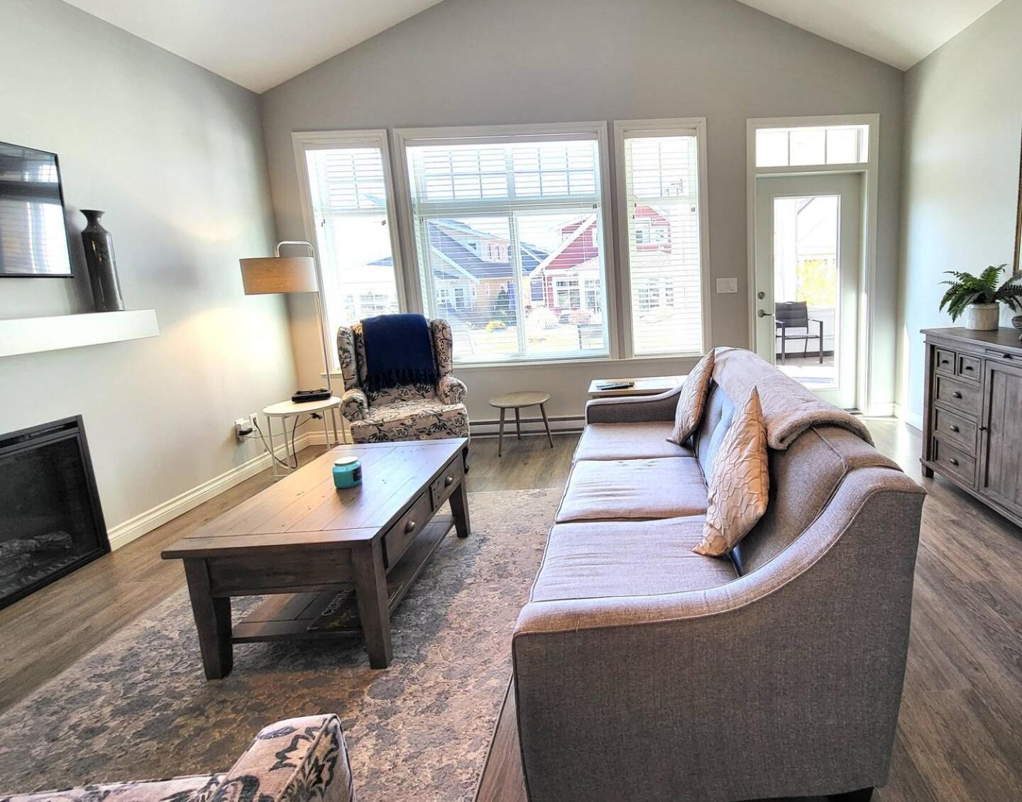 Tinhorn Meadow Cottage-walk To The Pool #20