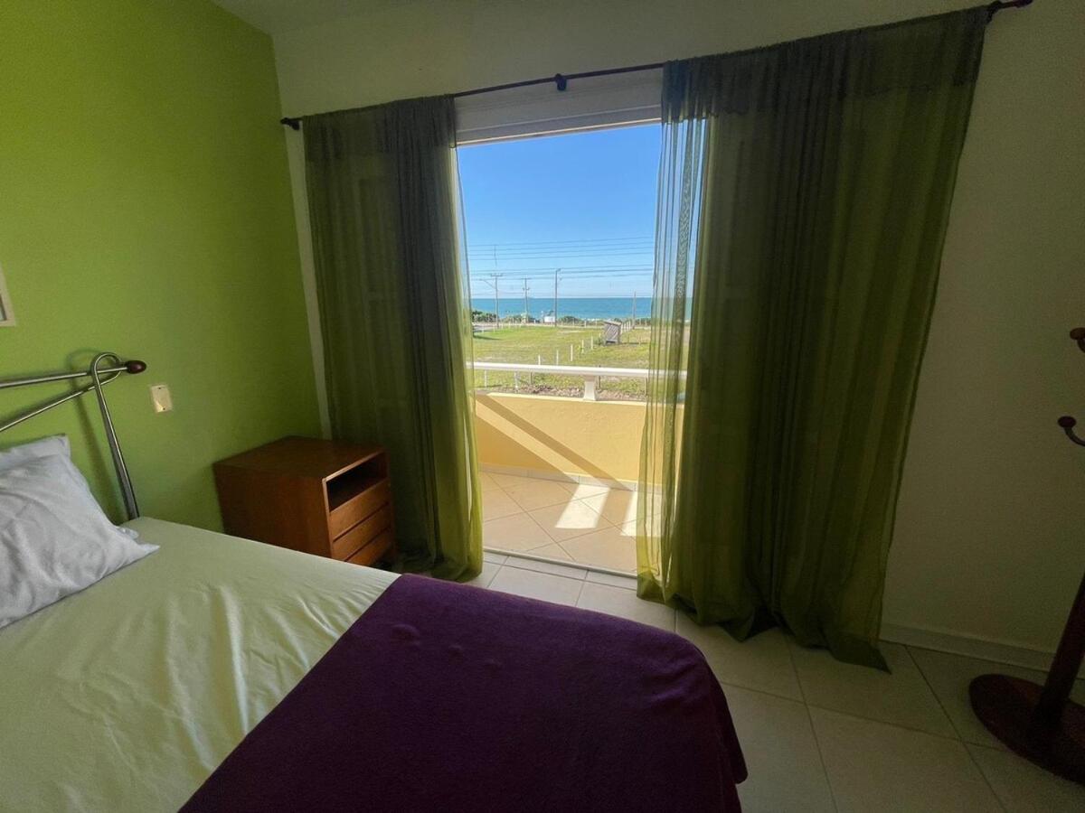 Cód 5 - Casa a poucos passos da praia de Palmas