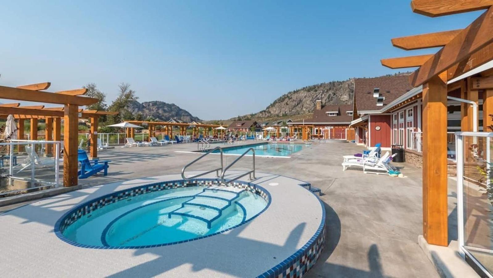 Tinhorn Meadow Cottage-walk To The Pool #20