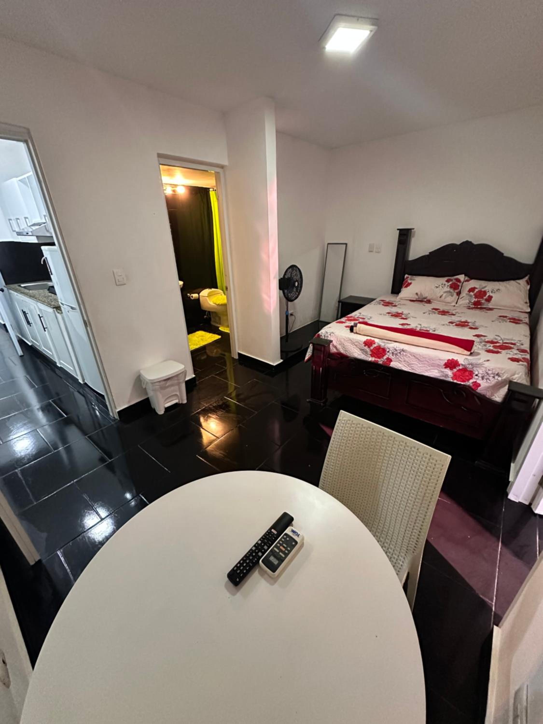 1 Bed Condo w Pool view