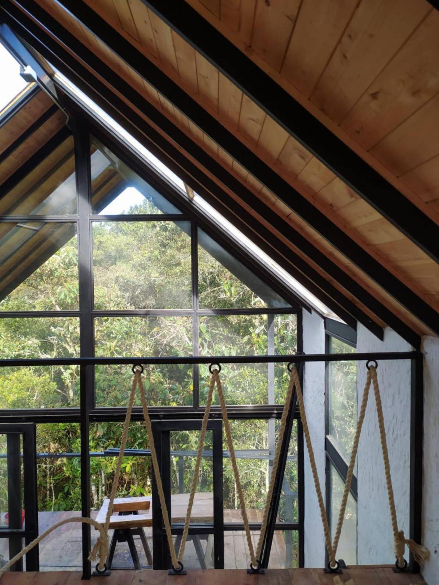 Cabin in the Forrest by the park of Santa Elena