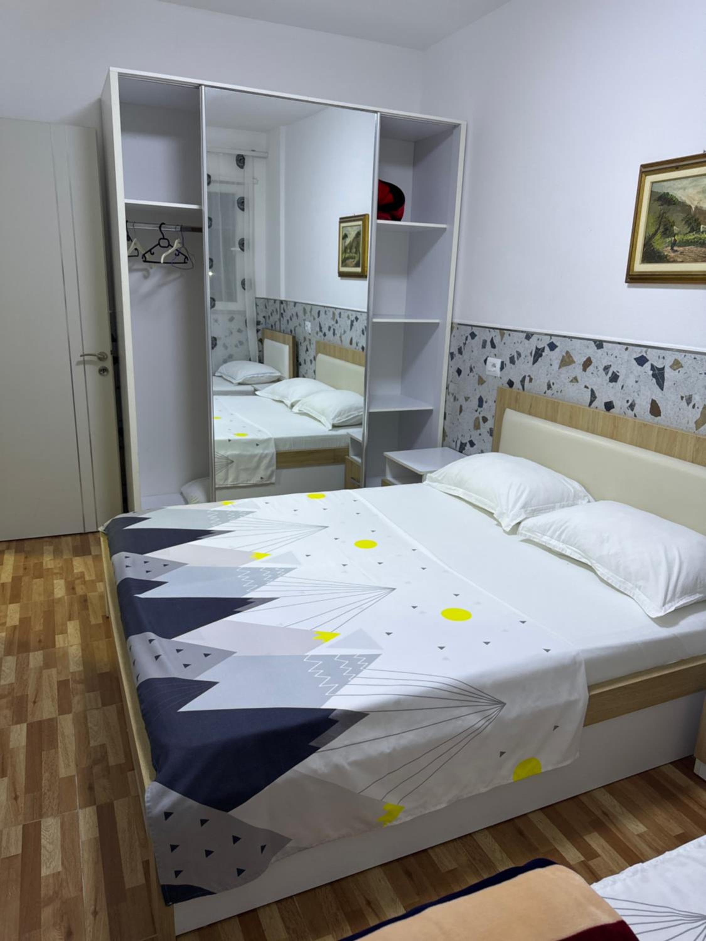 Nikolli apartaments