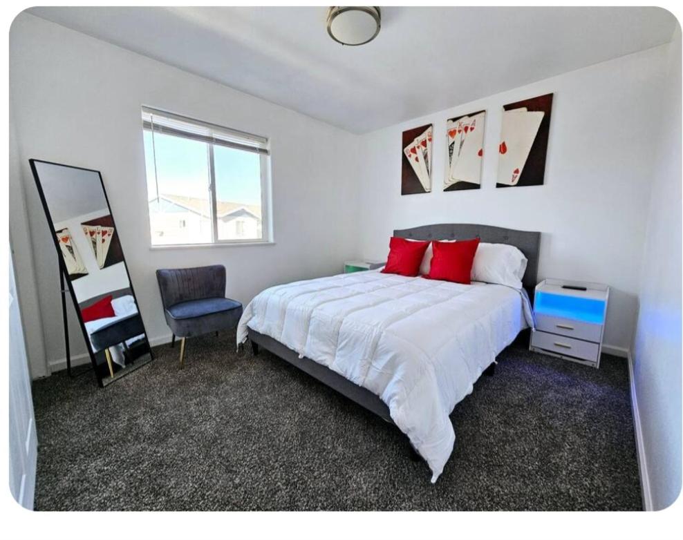 Reno Vacations - Cozy Mountain View Retreat in Reno - Property Image 21
