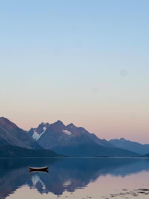 Sea breeze & silence - Kvaløysletta