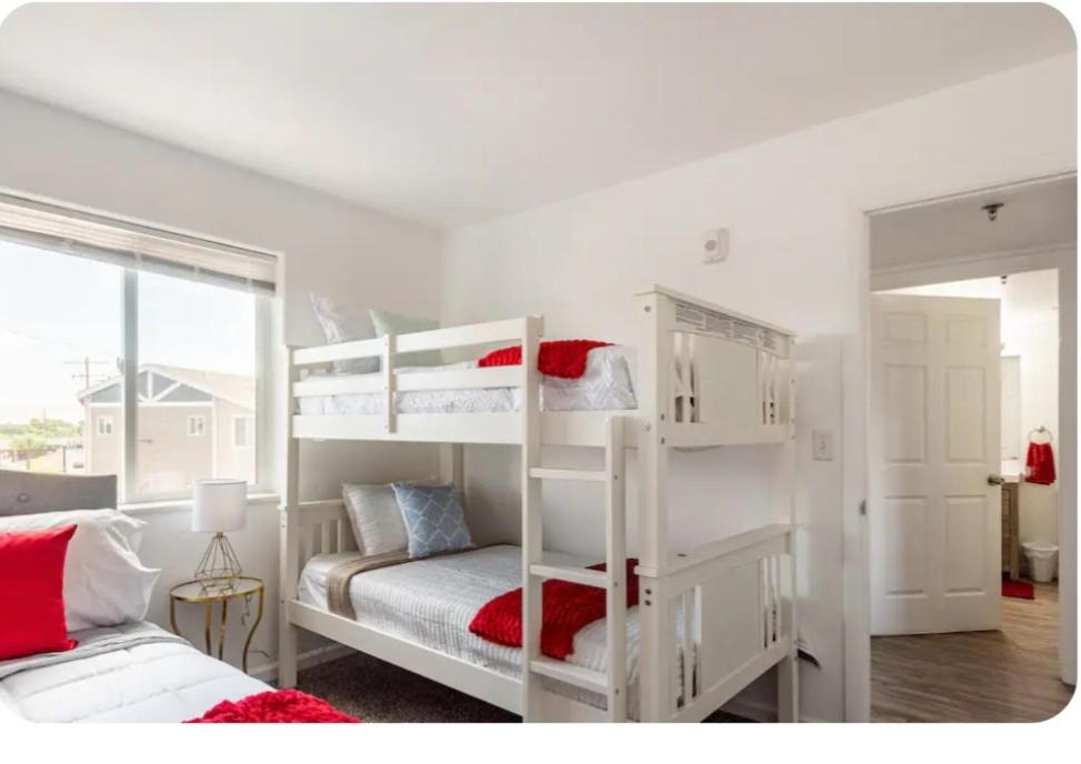 Reno Vacations - Cozy Mountain View Retreat in Reno - Property Image 13