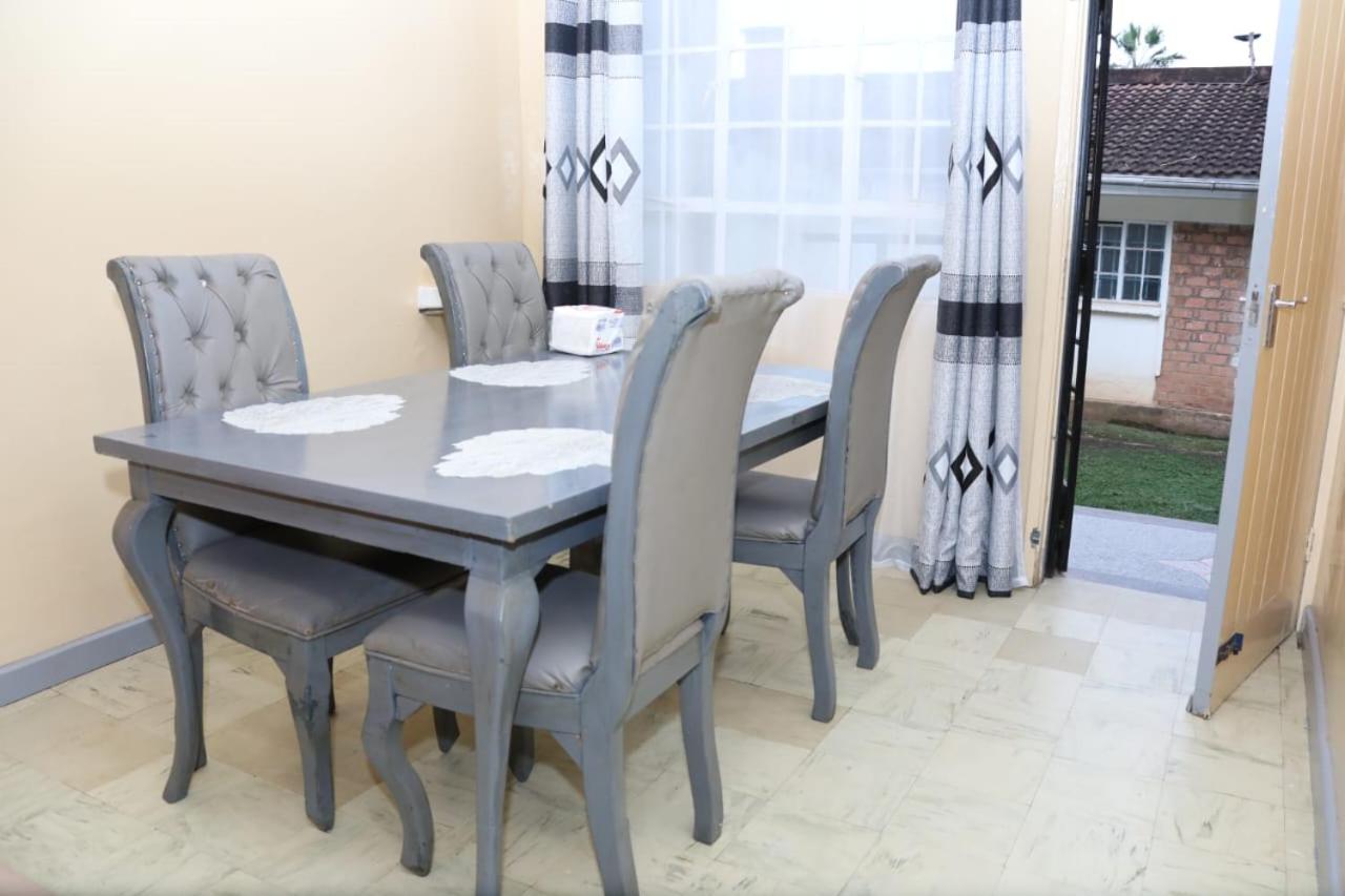 Dona J homes view 4