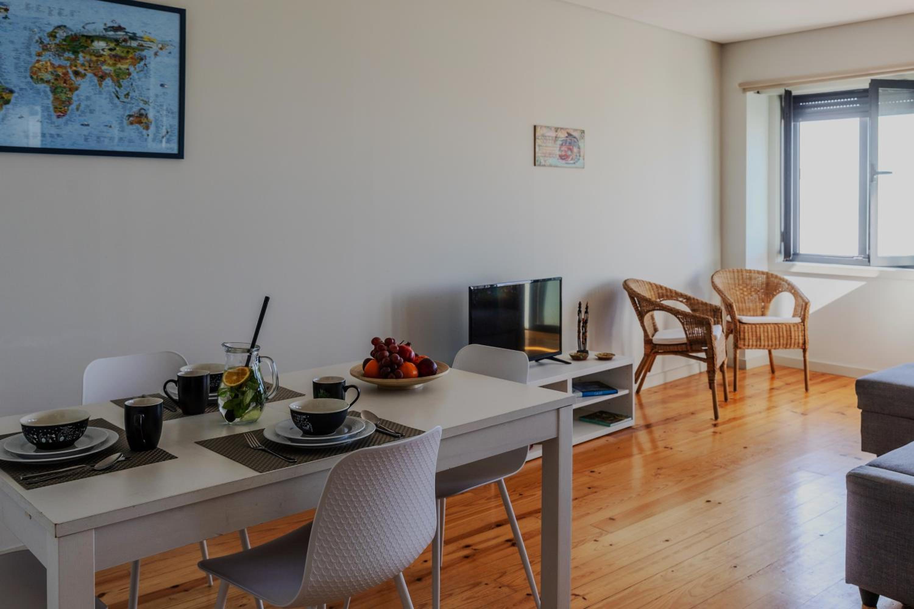 SpinBay Apartment