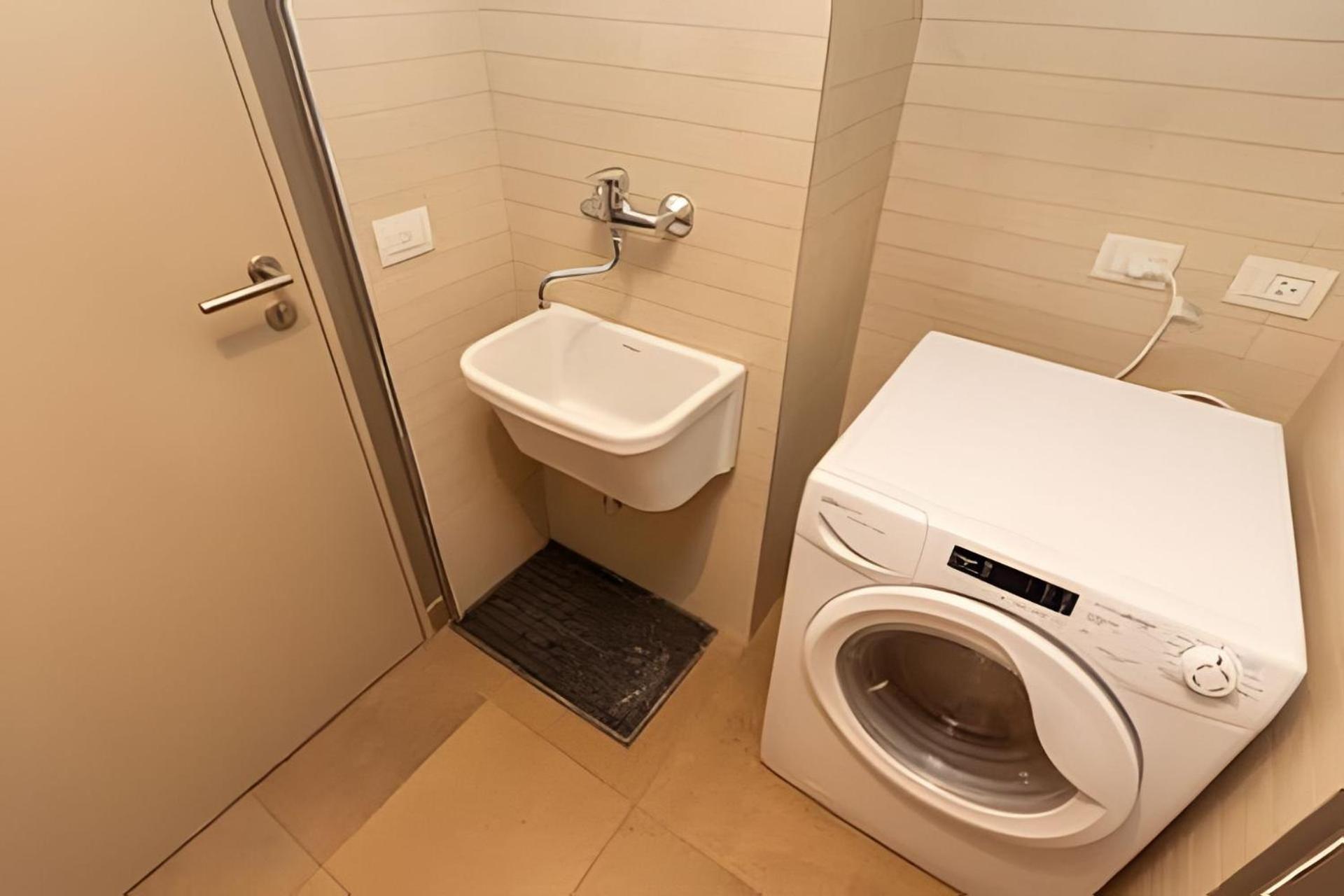 Luxury Building in Heart of Palermo Soho 2 Pools, Sauna, Gym and Business Center