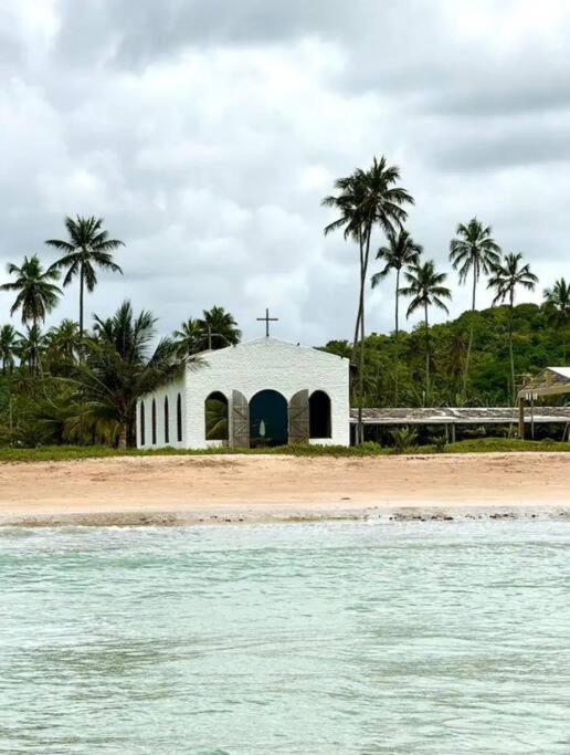 Casa Boho-Rota dos Milagres-Condomínio pé na areia