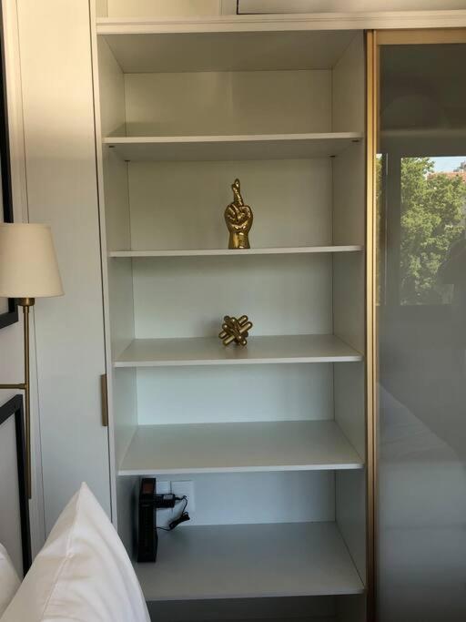 Studio Lucas By Yoo Luxo