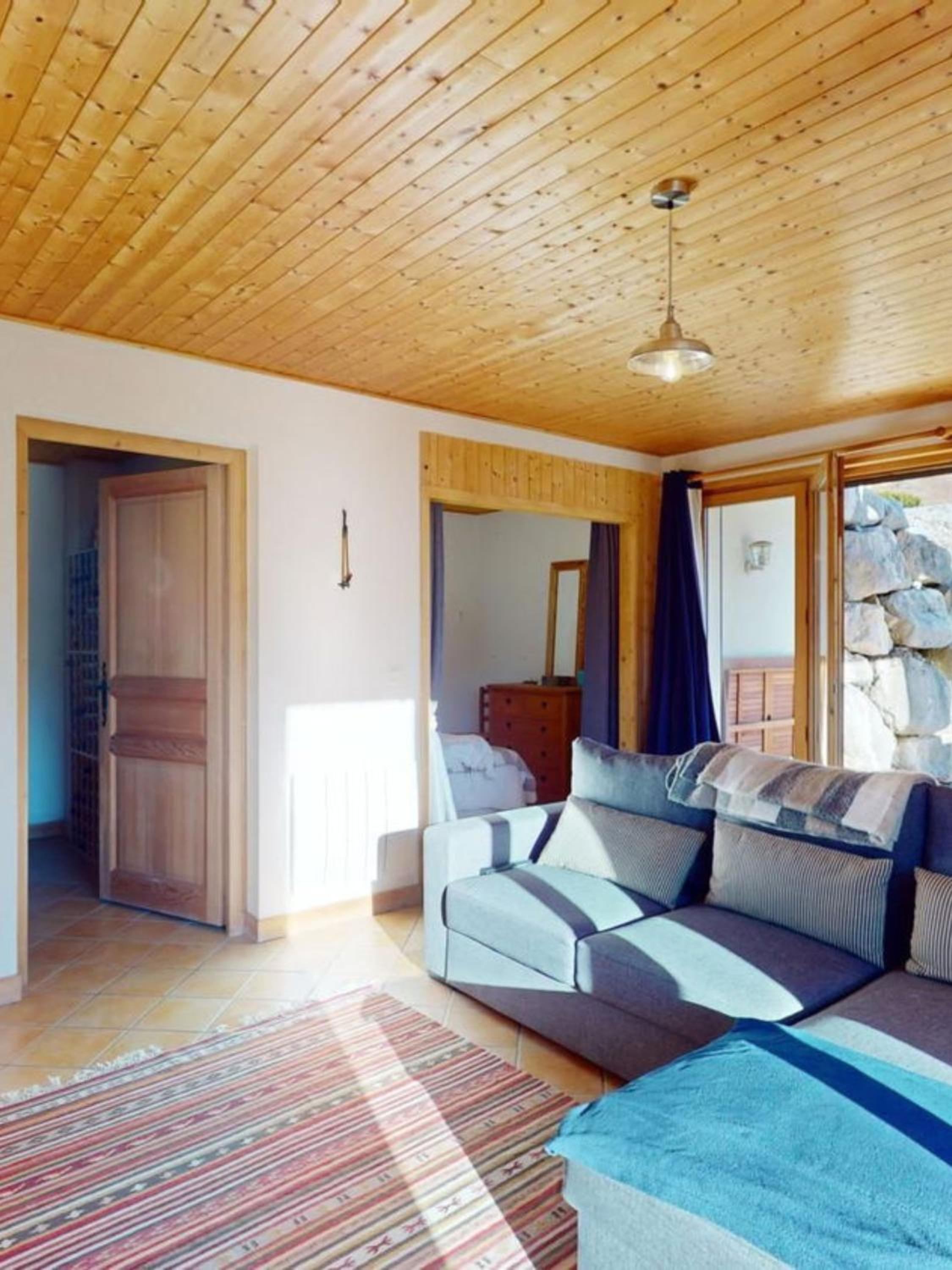 Mountain View, great location Chalet Joli