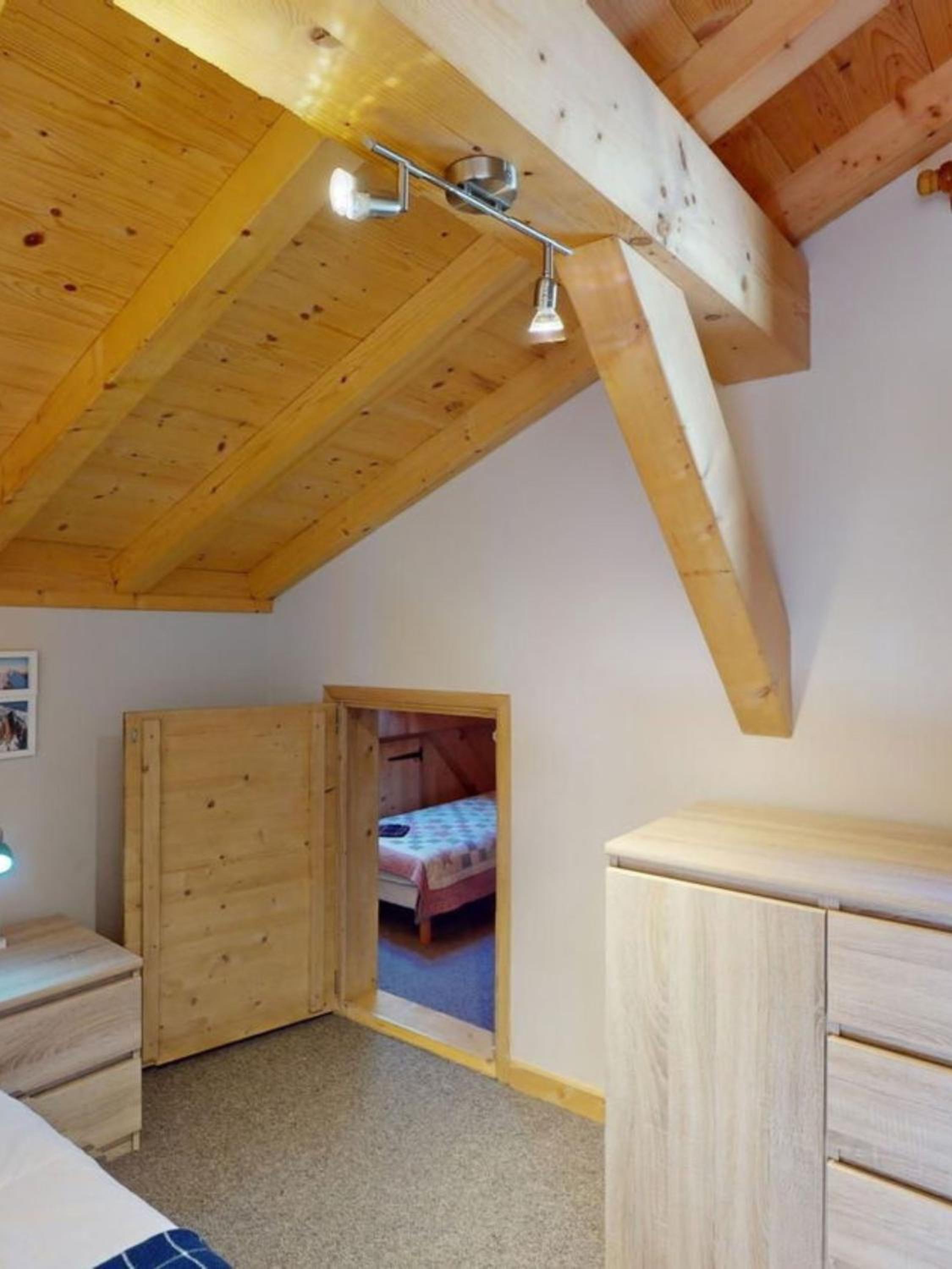 Mountain View, great location Chalet Joli