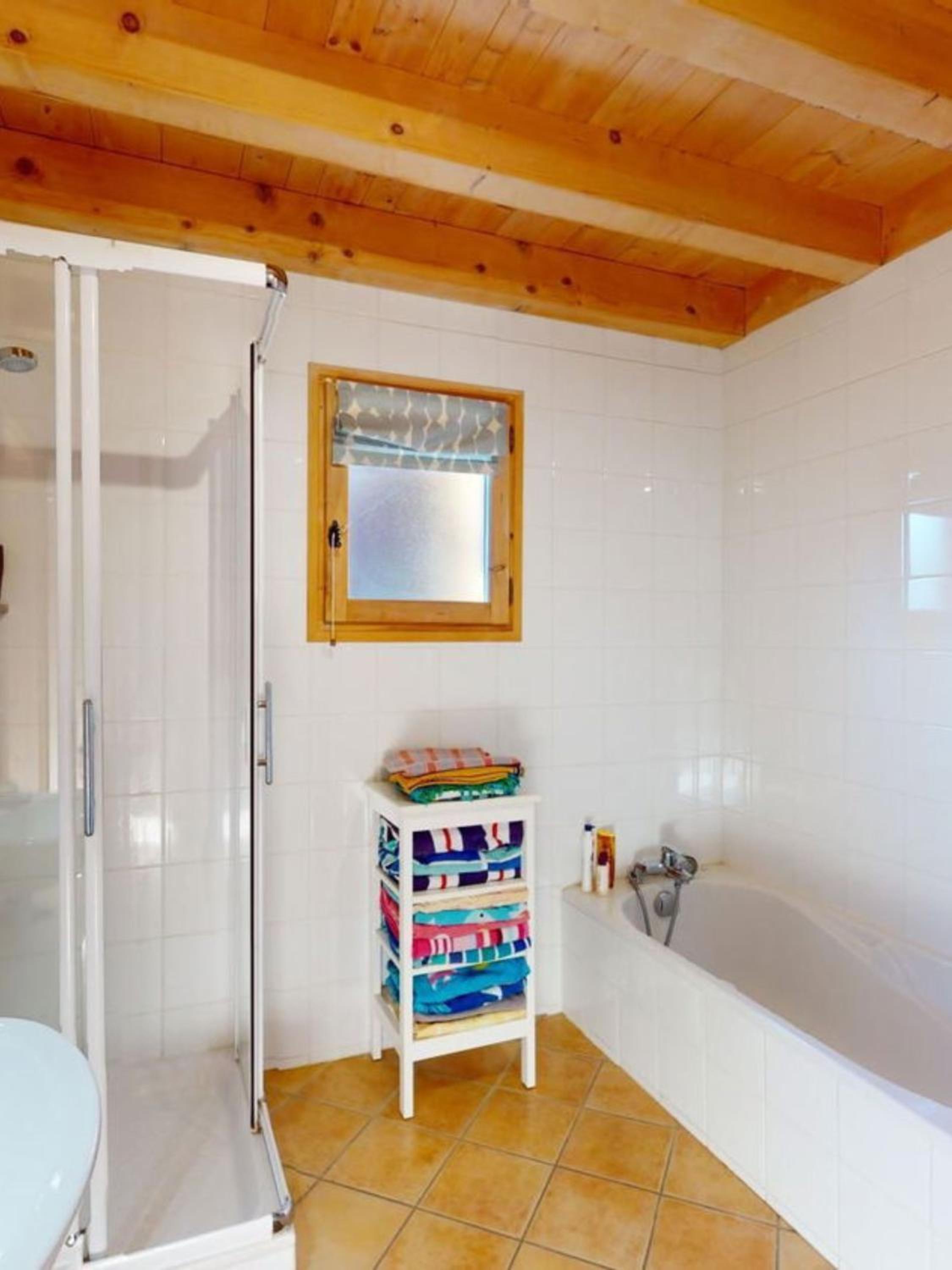 Mountain View, great location Chalet Joli