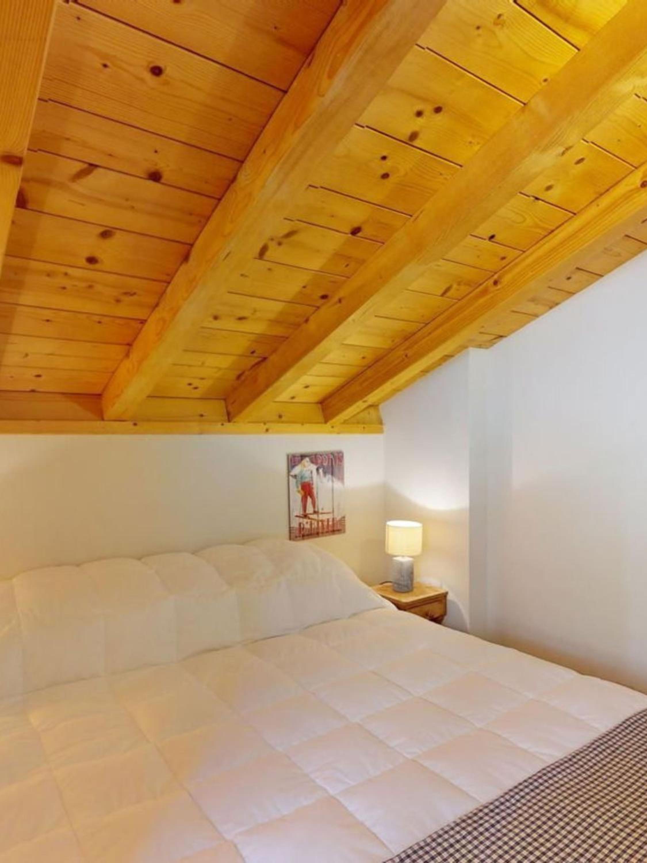 Mountain View, great location Chalet Joli