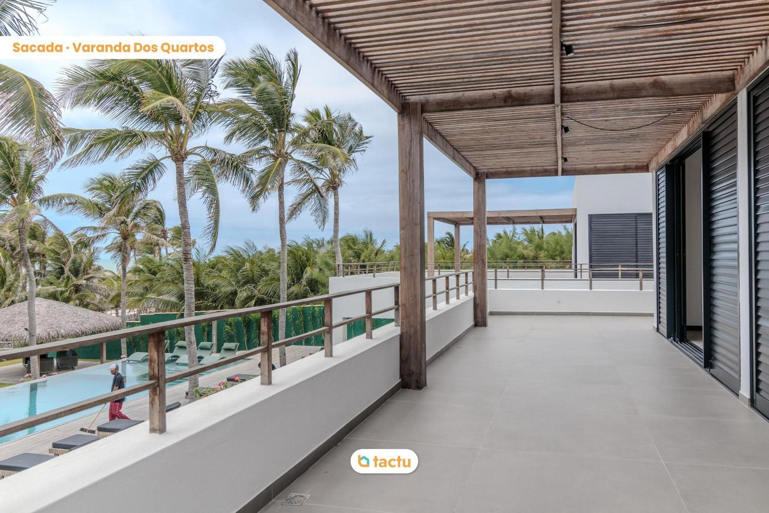 Vila Juriti: Luxury Beachfront in Fortim
