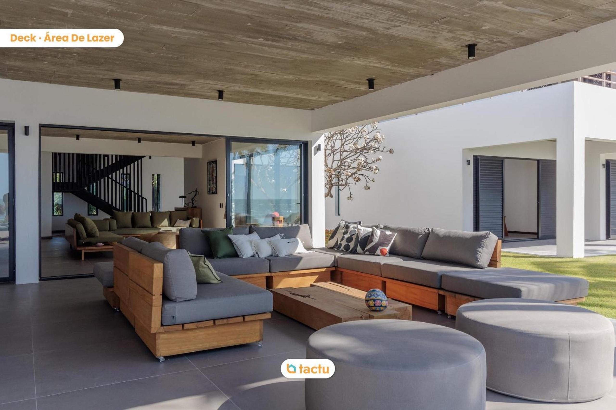 Vila Juriti: Luxury Beachfront in Fortim