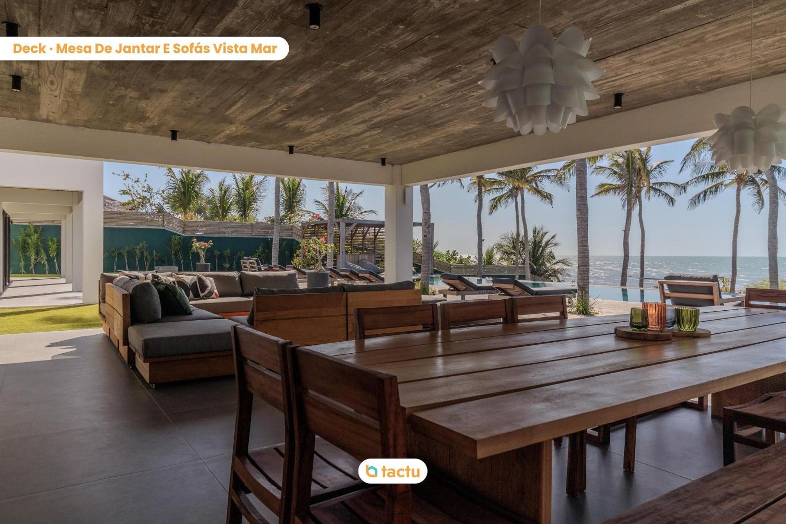 Vila Juriti: Luxury Beachfront in Fortim