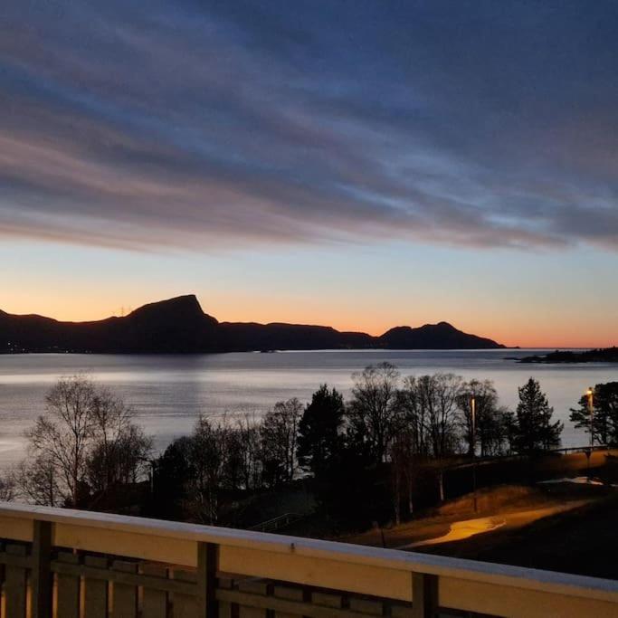 Hus med 5 soverom på Hakallestranda i Vanylven view 5